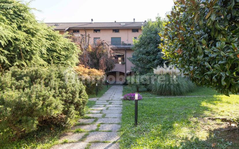 Bilocale via Giuseppe Verdi 100, Consonno - Bivio, Seregno — foto 30 di 32