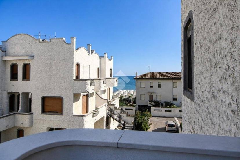 Quadrilocale via Figlia di Iorio 34, Centro, Francavilla al Mare — foto 10 di 20