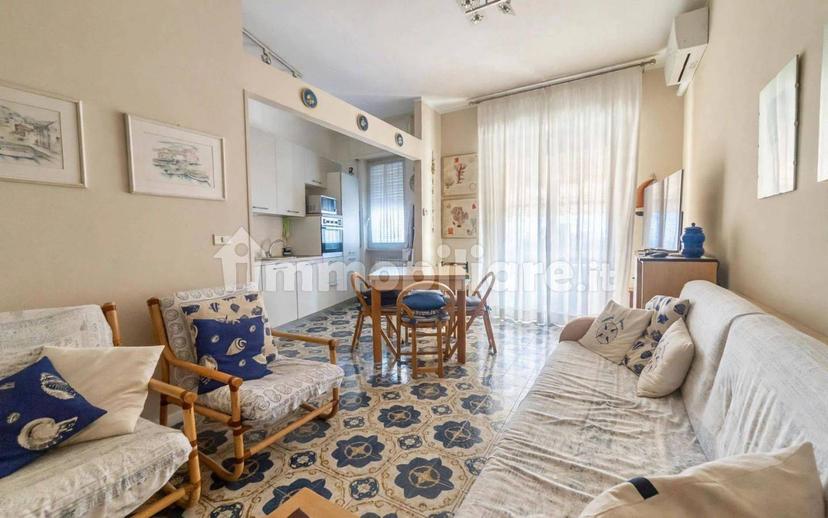 Bilocale buono stato, primo piano, Centro, Varazze — foto 5 di 9