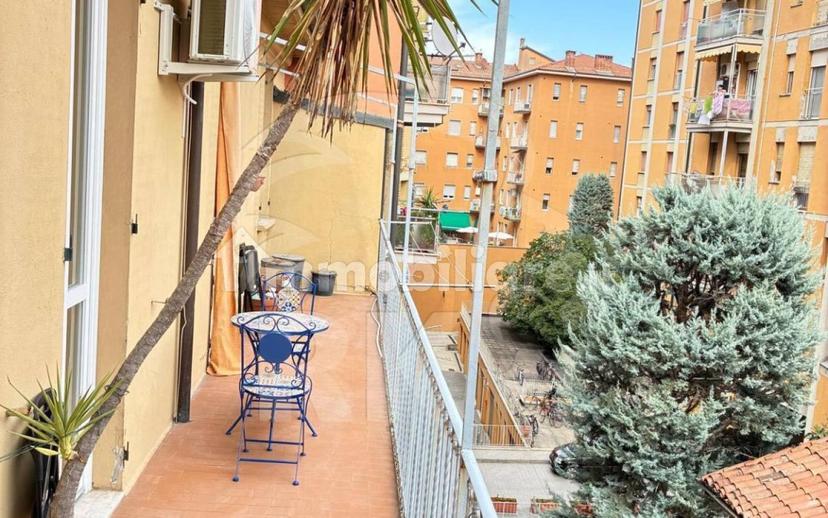 Quadrilocale via Mascarella 73, Irnerio, Bologna — foto 9 di 21