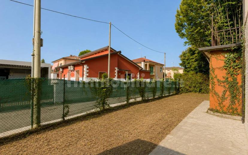 Appartamento viale Astichello, 139, Viale Trieste - Villaggio dei Fiori, Vicenza