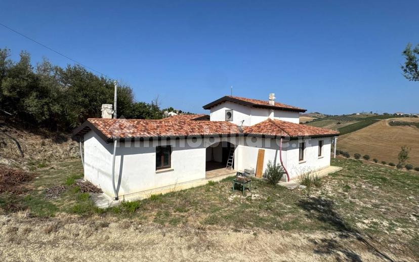 Villa unifamiliare Contrada Razzano, Case Razzano, Morro d'Oro — foto 25 di 25
