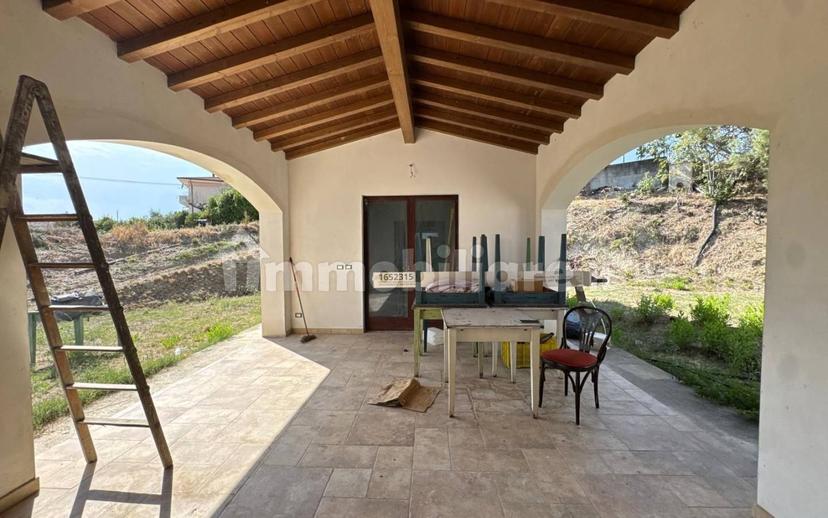 Villa unifamiliare Contrada Razzano, Case Razzano, Morro d'Oro — foto 14 di 25
