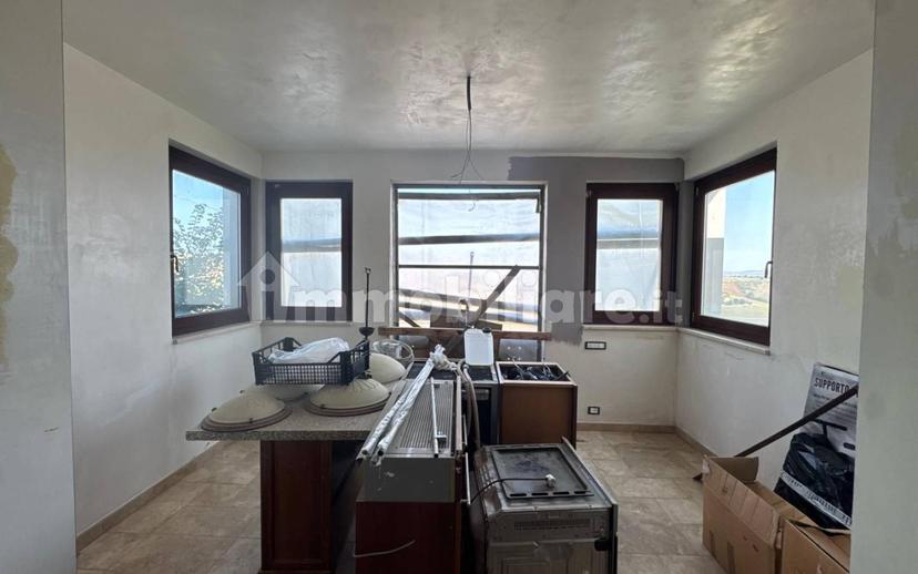 Villa unifamiliare Contrada Razzano, Case Razzano, Morro d'Oro — foto 9 di 25