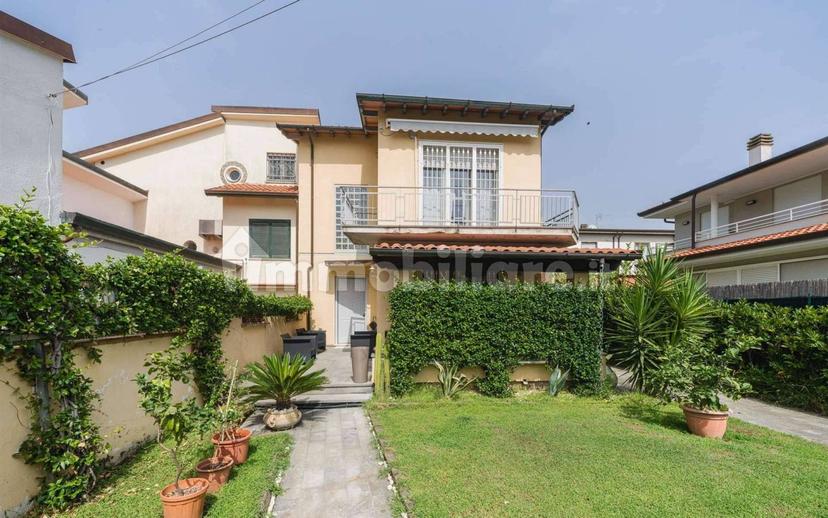 Villa unifamiliare, ottimo stato, 135 m², Marco Polo - Don Bosco, Viareggio — foto 17 di 23