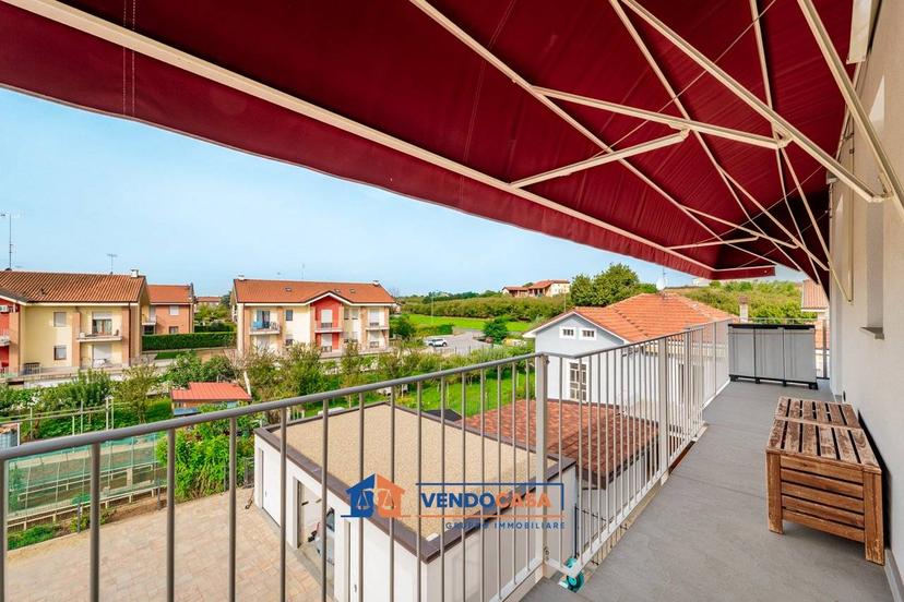 Quadrilocale Strada Privata 9, Centro, Carrù — foto 12 di 25