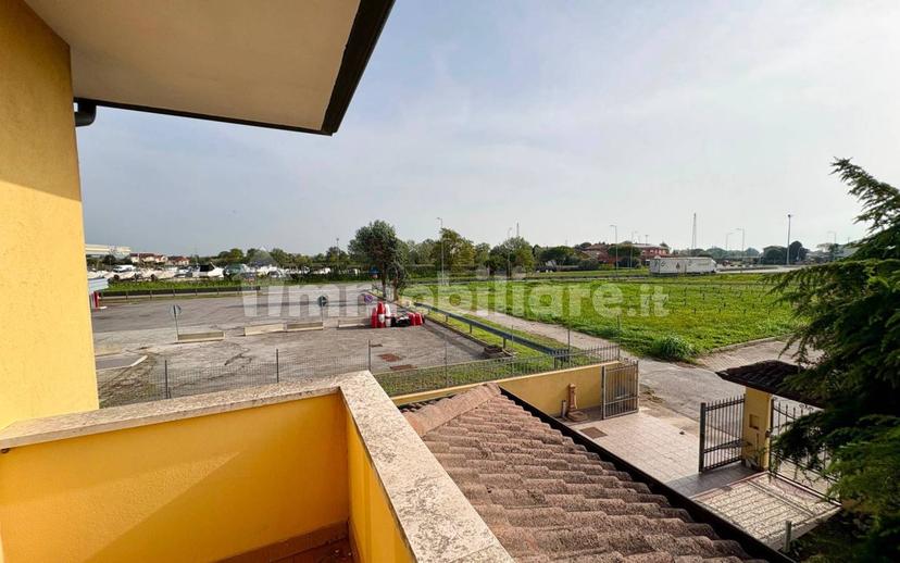 Villa bifamiliare via Artemisia 23, Valli, Chioggia — foto 12 di 64