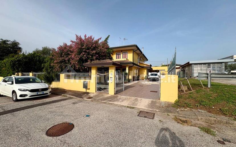 Villa bifamiliare via Artemisia 23, Valli, Chioggia — foto 34 di 64