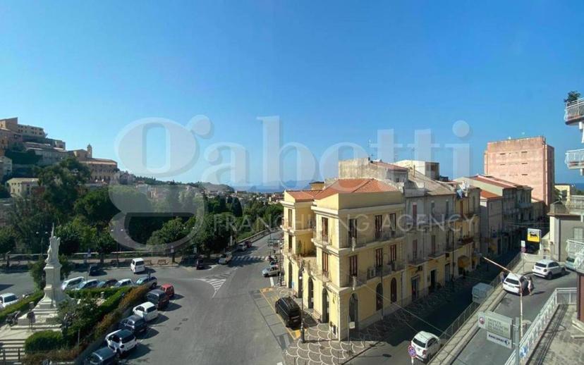 Trilocale piazza Marconi, 15, Centro, Patti — foto 4 di 6