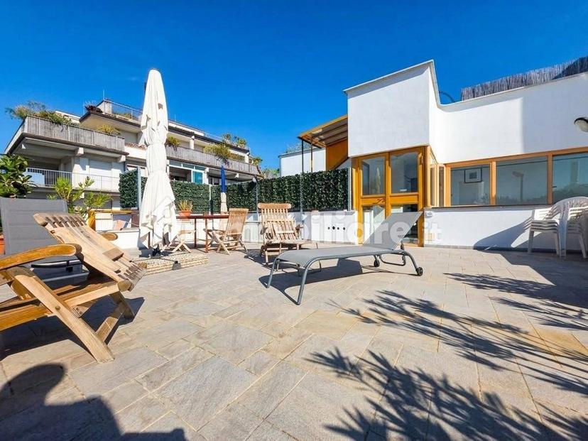 Trilocale via Zolezzi,, Marina di Massa Centro, Massa — foto 10 di 22