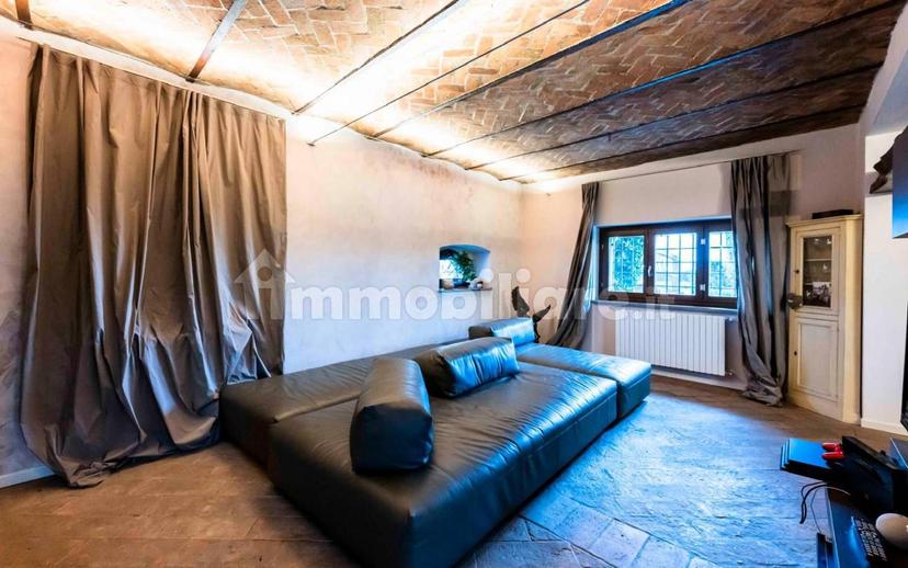 Villa unifamiliare via Balilla, Centro, Romano di Lombardia — foto 45 di 80