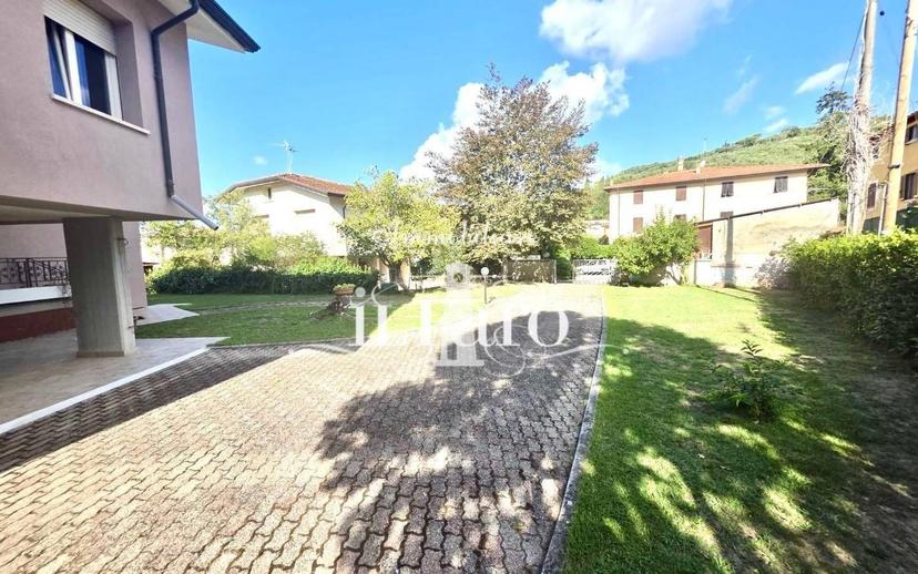 Villa unifamiliare, buono stato, 285 m², Stiava, Massarosa — foto 27 di 29