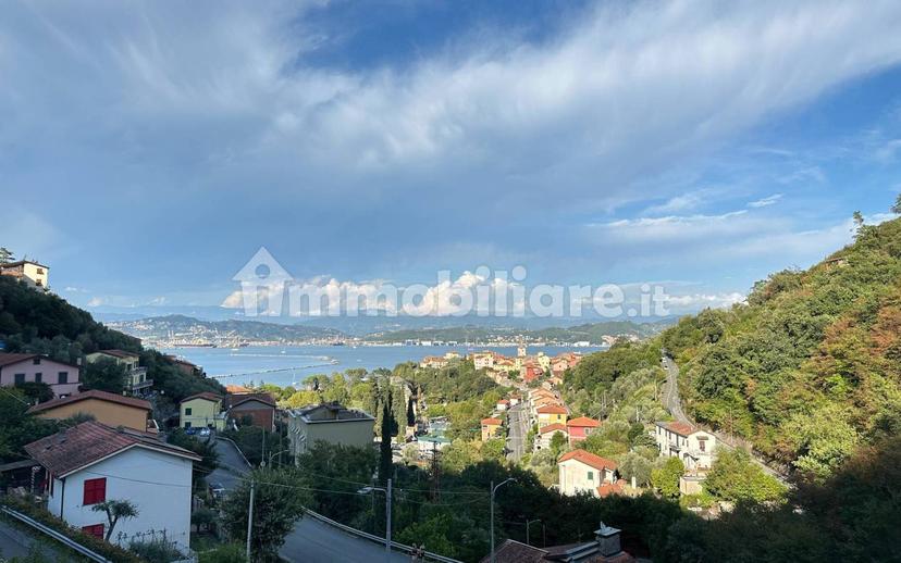 Quadrilocale via Umberto Maddalena 23, Marola - Campiglia, La Spezia — foto 2 di 15