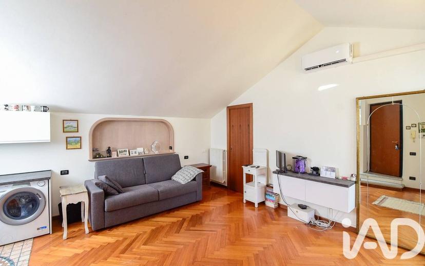 Bilocale via san rocco 12, Centro, Mariano Comense — foto 9 di 21