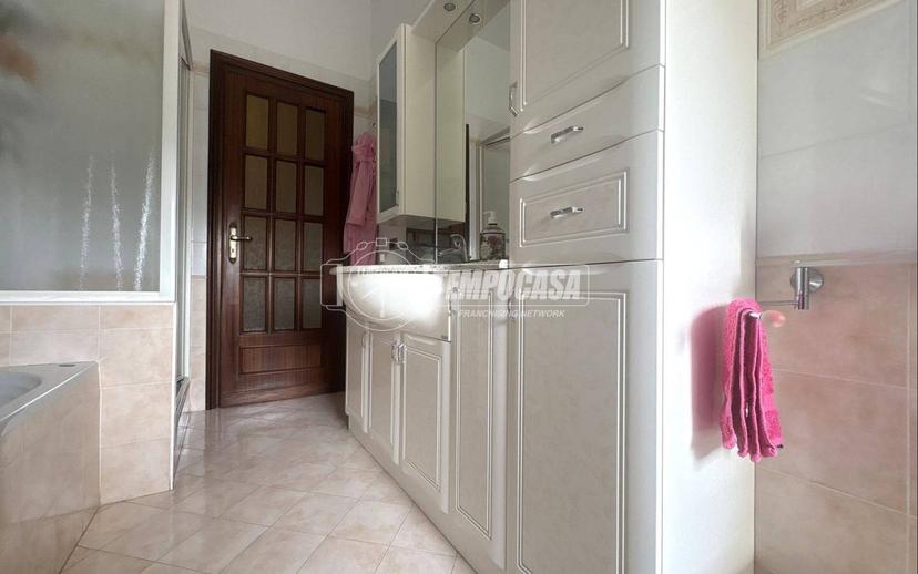 Appartamento via Trento, Centro, Cossato — foto 19 di 25