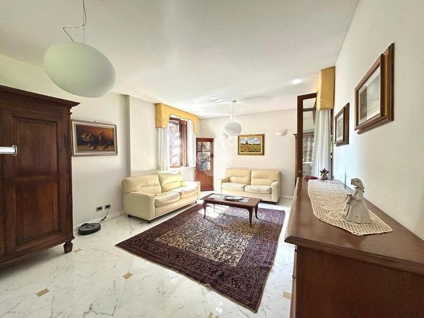 Villa unifamiliare viale L. Illica 102, Centro, Fiorenzuola d'Arda — foto 23 di 24