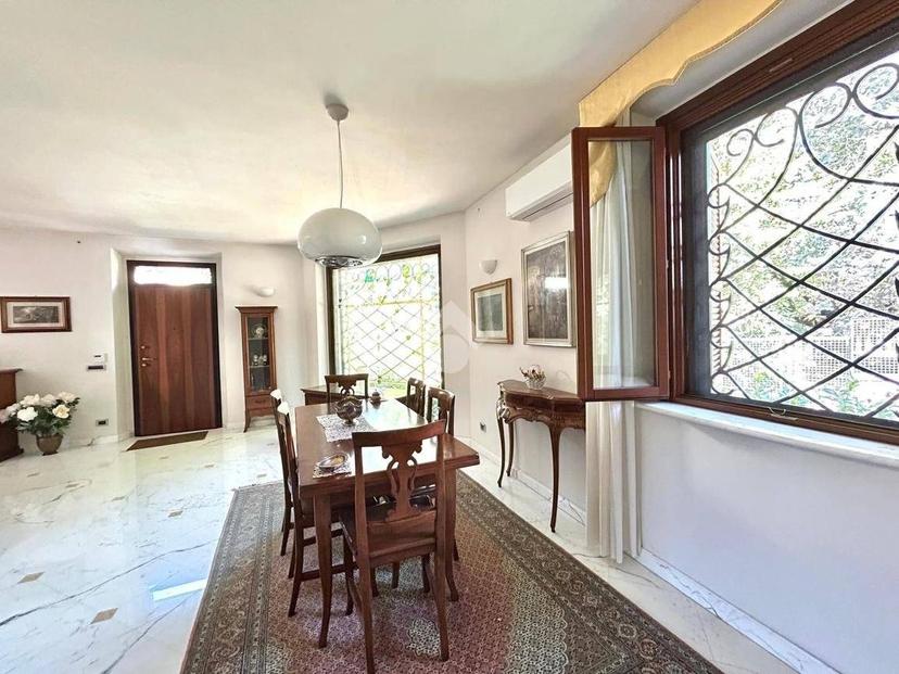 Villa unifamiliare viale L. Illica 102, Centro, Fiorenzuola d'Arda — foto 6 di 24