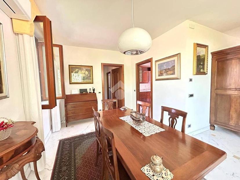 Villa unifamiliare viale L. Illica 102, Centro, Fiorenzuola d'Arda — foto 12 di 24