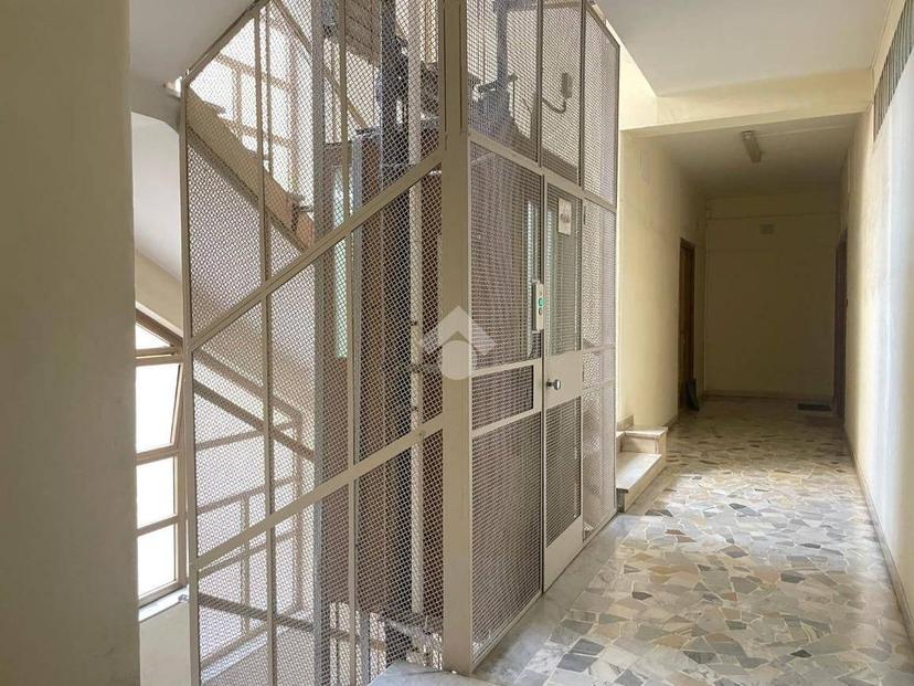 Trilocale via Capitano Luca Mazzella 6, Centro Storico, Benevento — foto 3 di 14