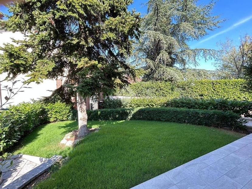 Villa unifamiliare viale L. Illica 102, Centro, Fiorenzuola d'Arda — foto 16 di 24