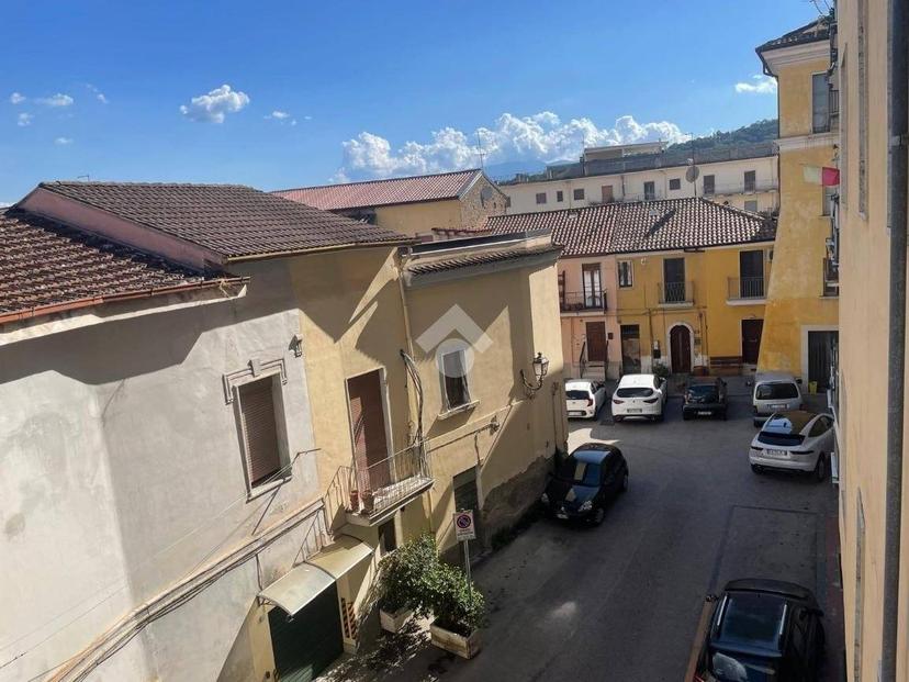 Trilocale via Capitano Luca Mazzella 6, Centro Storico, Benevento — foto 6 di 14