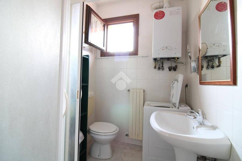 Bilocale Appartamento via Mazzini 11, Centro, Fossalta di Portogruaro — foto 4 di 17