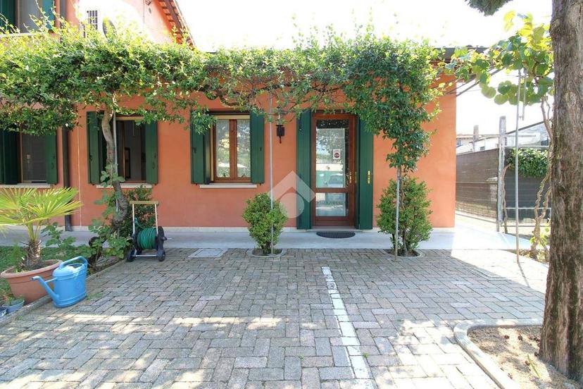 Bilocale Appartamento via Mazzini 11, Centro, Fossalta di Portogruaro — foto 3 di 17