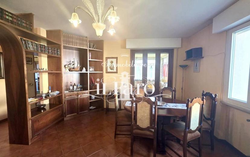 Villa unifamiliare, buono stato, 285 m², Stiava, Massarosa — foto 11 di 29
