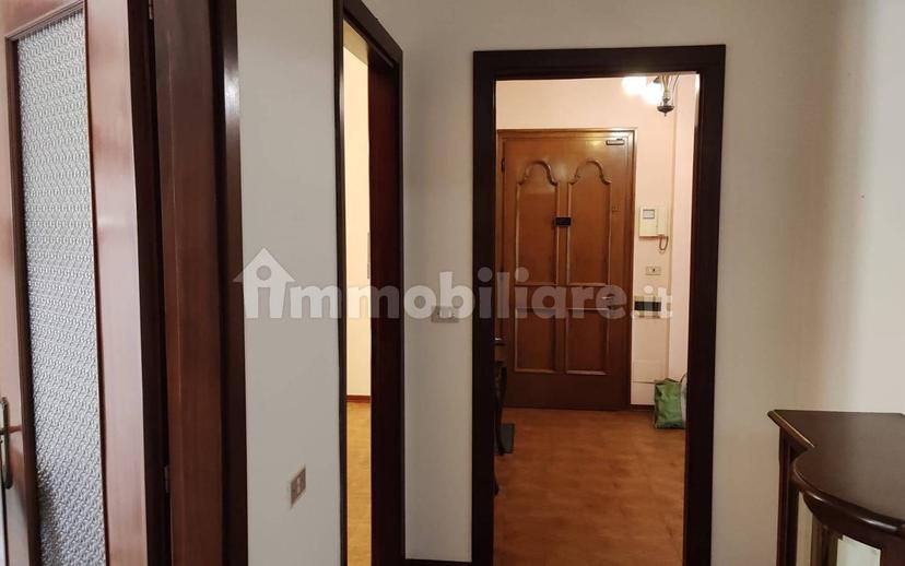 Appartamento via degli Scaligeri 70, Centro, Salizzole — foto 13 di 40