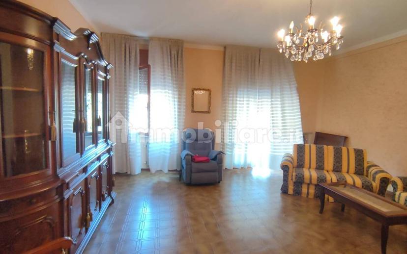 Appartamento via degli Scaligeri 70, Centro, Salizzole — foto 11 di 40
