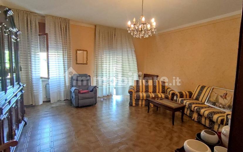 Appartamento via degli Scaligeri 70, Centro, Salizzole — foto 21 di 40