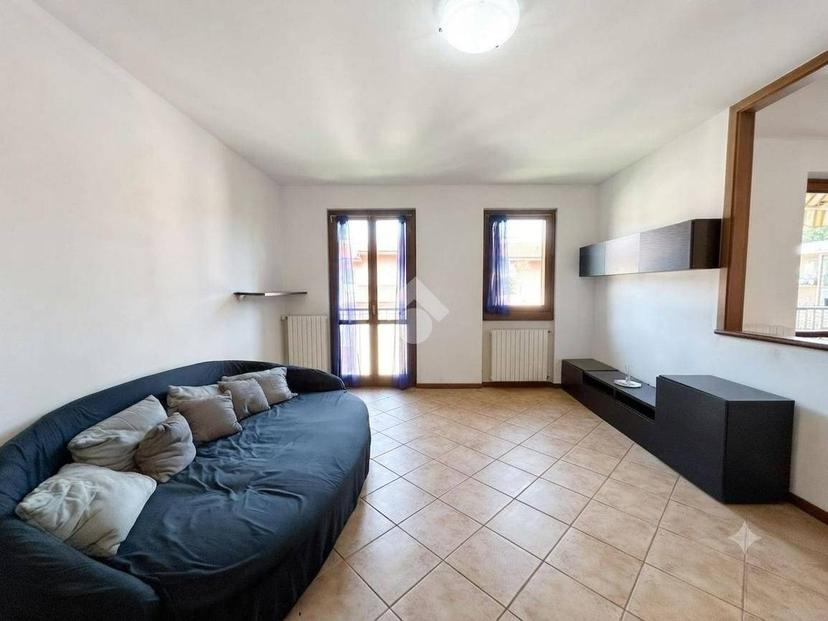 Trilocale via Marcello Candia 11, Villongo — foto 8 di 27