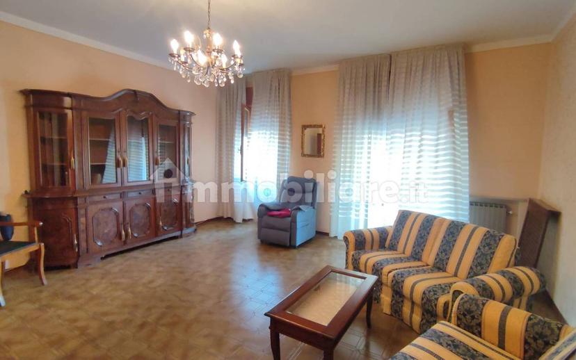 Appartamento via degli Scaligeri 70, Centro, Salizzole — foto 28 di 40