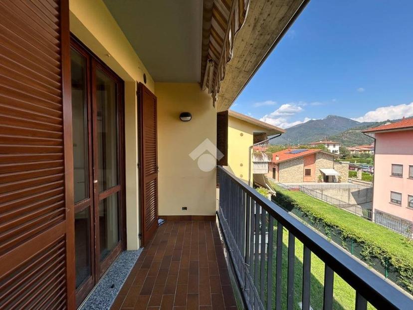 Trilocale via Marcello Candia 11, Villongo — foto 9 di 27