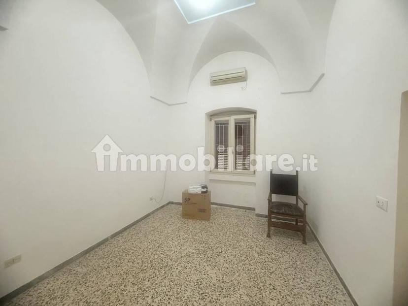 Trilocale via Tenente Nino Antelmi 23, Via Pola, Via Papa Giovanni XXIII, Ostuni — foto 2 di 7