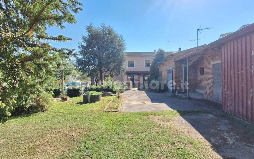 Terratetto unifamiliare 175 m², buono stato, Camigliano, Capannori — foto 5 di 22