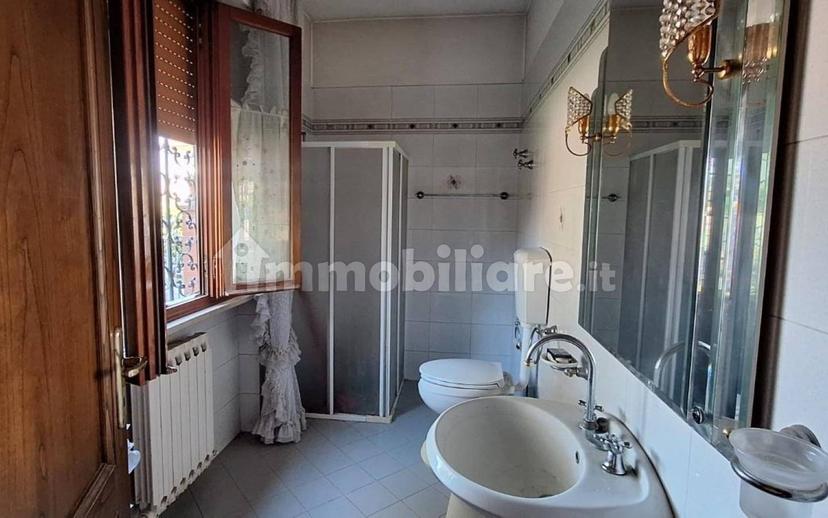 Terratetto unifamiliare 175 m², buono stato, Camigliano, Capannori