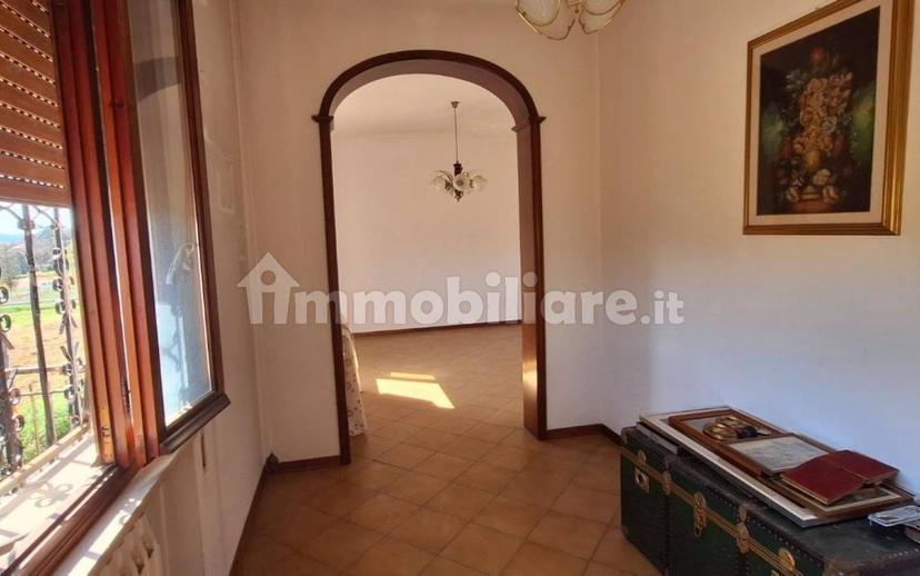 Terratetto unifamiliare 175 m², buono stato, Camigliano, Capannori — foto 4 di 22