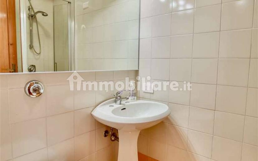 Quadrilocale via Regina, 89, Griante — foto 15 di 67