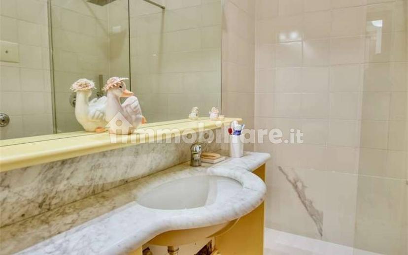 Quadrilocale via Regina, 89, Griante — foto 4 di 67