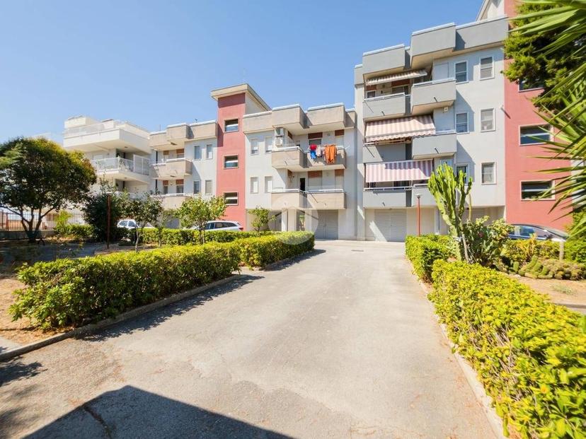Appartamento viale Michelangelo 20, Centro, Manfredonia — foto 11 di 21