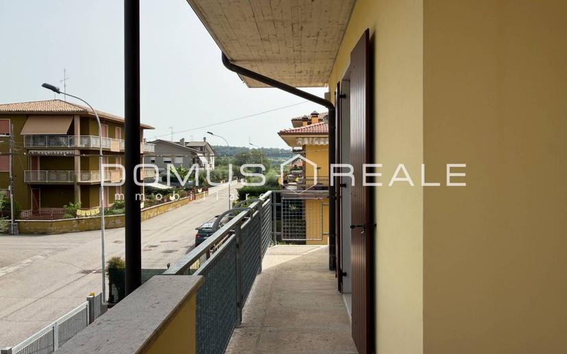 Villa bifamiliare via Giacomo Matteotti 12, Sandrà, Castelnuovo del Garda — foto 51 di 53