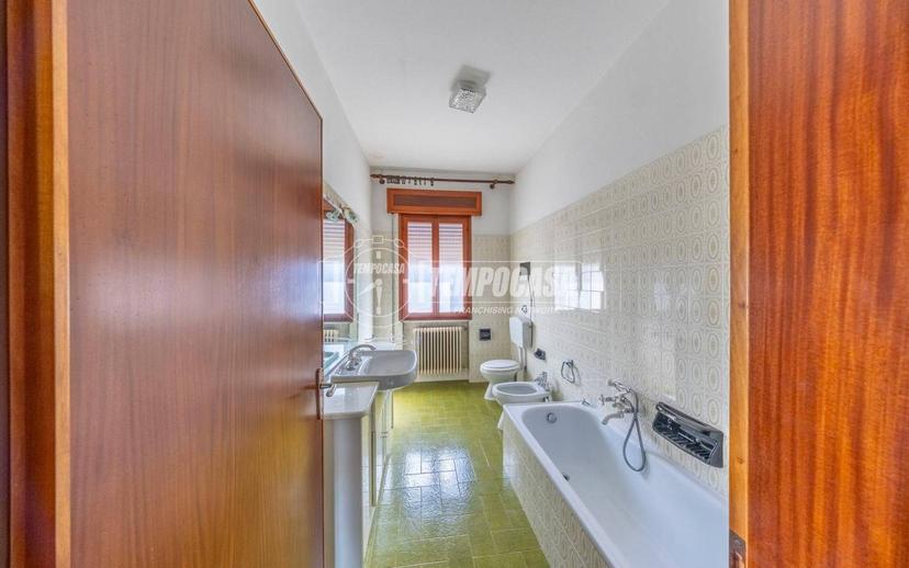 Appartamento via Raffaello Sanzio 19, Centro, Dolo — foto 15 di 46