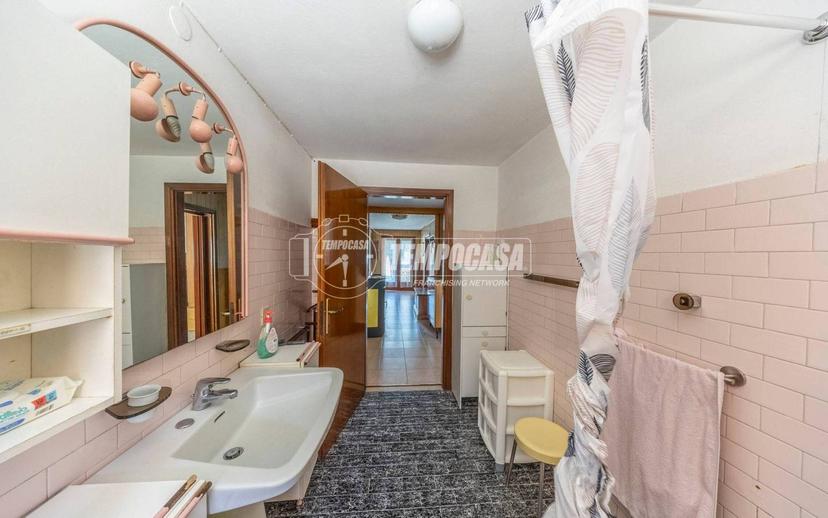 Appartamento via Raffaello Sanzio 19, Centro, Dolo — foto 22 di 46