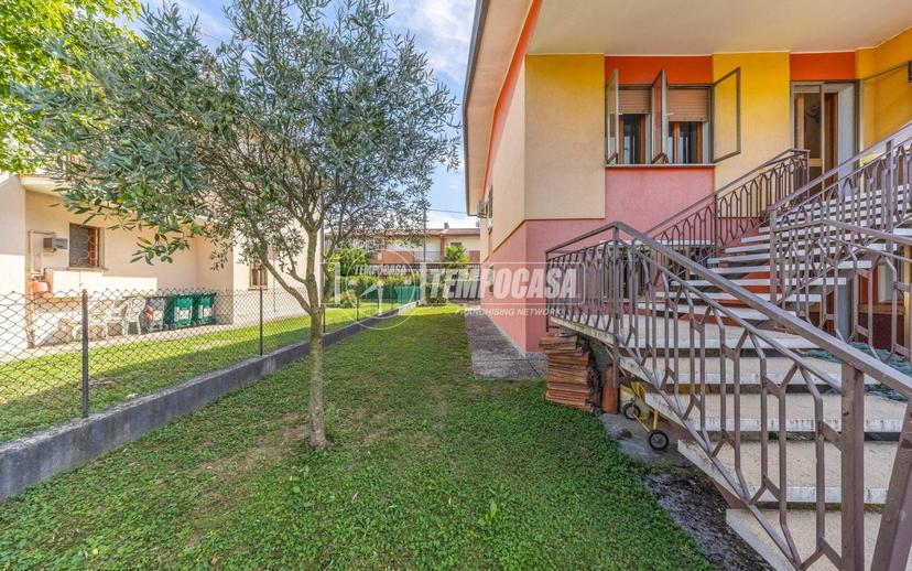 Appartamento via Raffaello Sanzio 19, Centro, Dolo — foto 21 di 46