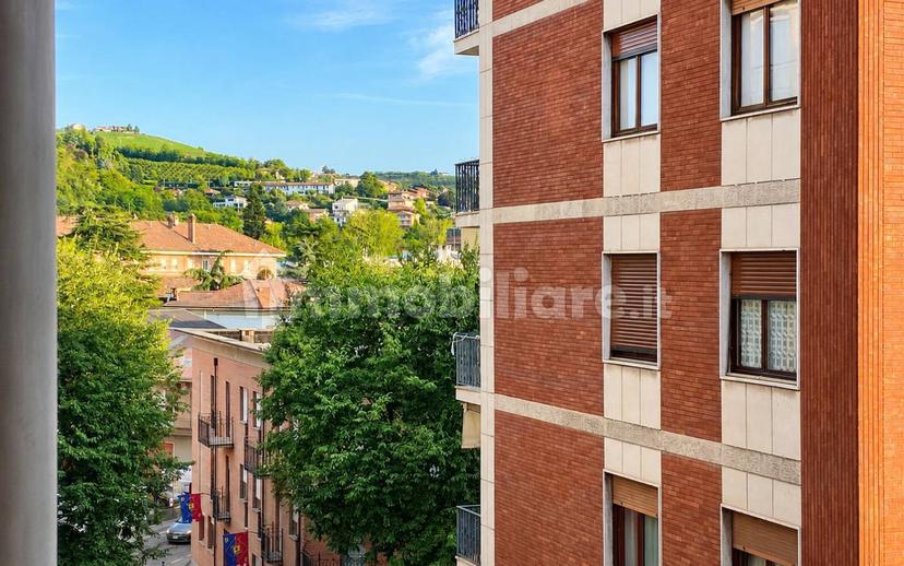 Quadrilocale via Italo Gastaldi 9, Centro, Alba — foto 14 di 26