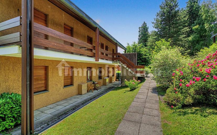 Quadrilocale via Giuseppe Verdi, 6, Ramponio Verna, Alta Valle Intelvi — foto 16 di 33