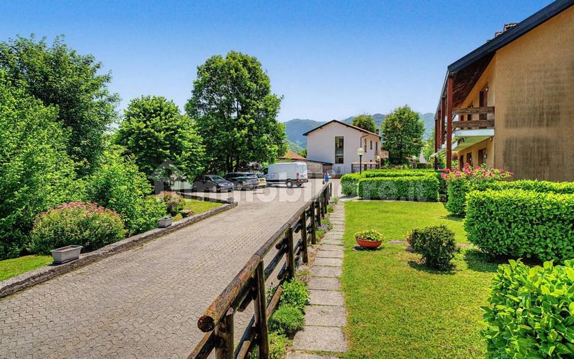 Quadrilocale via Giuseppe Verdi, 6, Ramponio Verna, Alta Valle Intelvi — foto 5 di 33