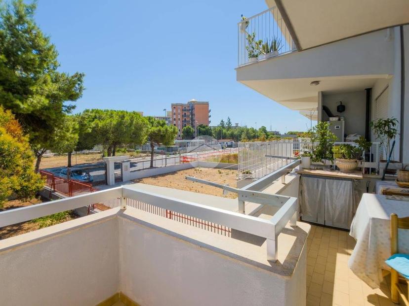 Appartamento viale Michelangelo 20, Centro, Manfredonia — foto 12 di 21