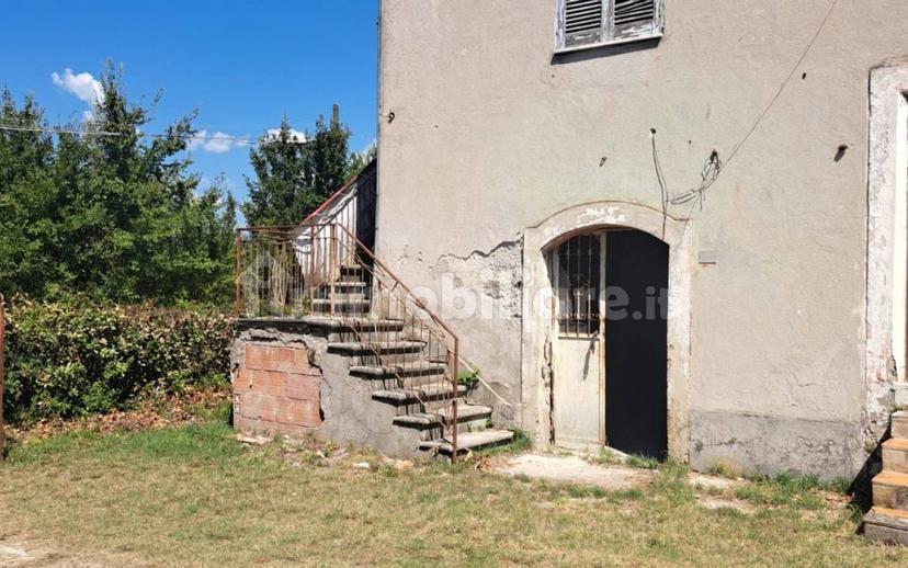 Rustico via Macerine, Cervaro — foto 2 di 7